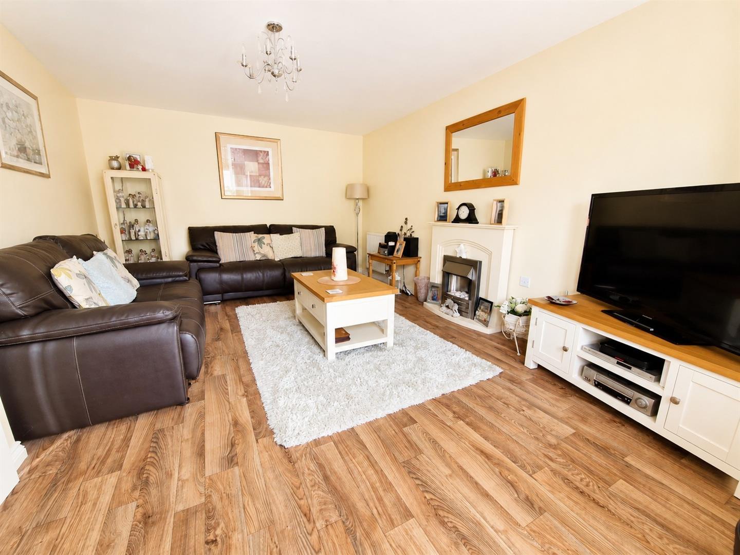 Crowsley Road, Kempston, Bedford